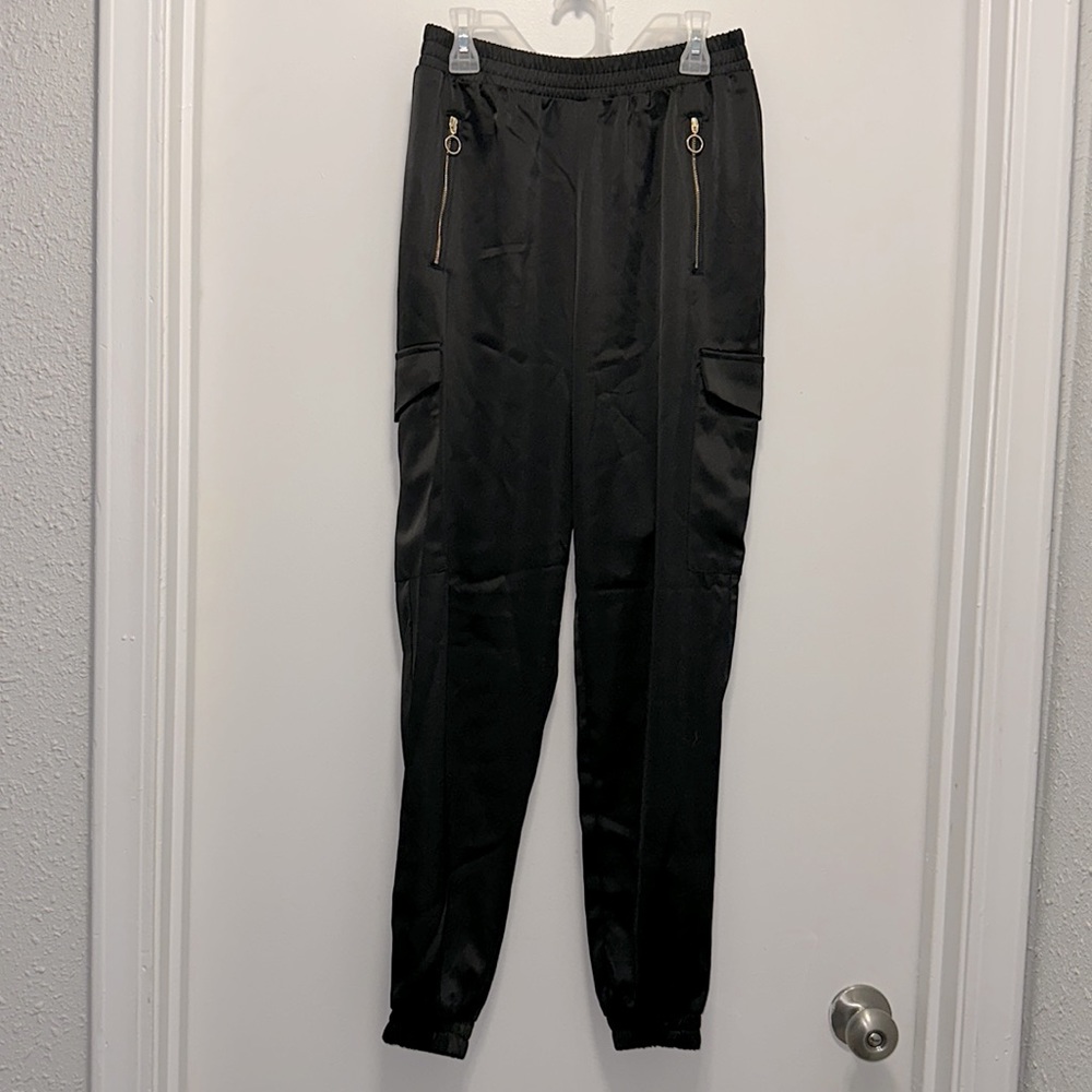 NWT FASHION NOVA Satin Joggers